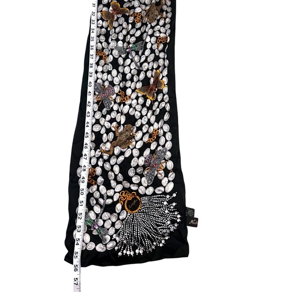 Vintage-Inspired Silk Scarf Bee & Chain Baroque Print Old Money European Chic - Picture 7 of 9